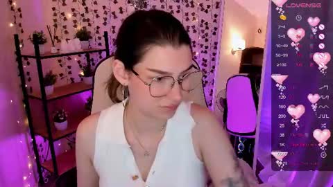 Snapshot of linablossom chatting on 07/20/26, 07:11 Lina online show from 07/20/26, 07:11