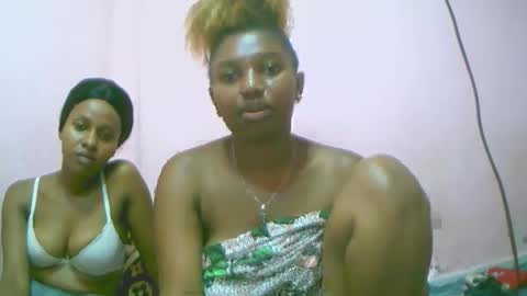 linah1123 online show from 11/29/25, 05:16