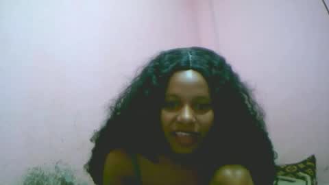 linah1123 online show from 12/19/25, 05:58