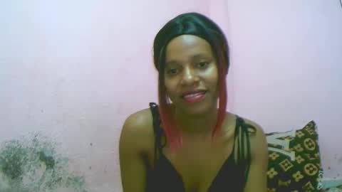 linah1123 online show from 12/20/25, 11:50