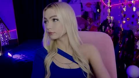 I am Lina online show from 05/06/26, 10:09