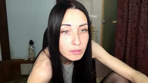 LinaLivee online show from 11/07/25, 07:03