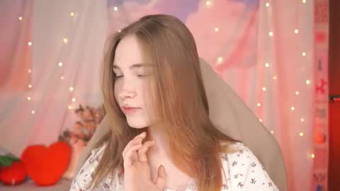 Lina online show from 03/04/26, 02:17