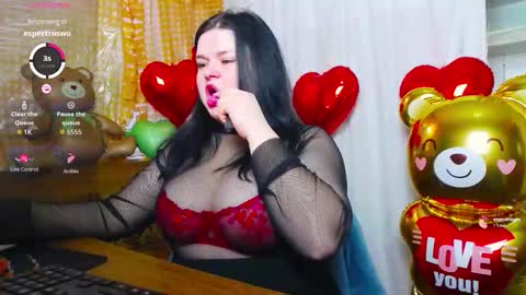 Lina online show from 02/13/26, 07:15