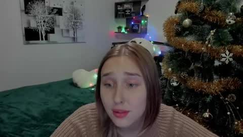 Lina online show from 01/10/25, 12:59