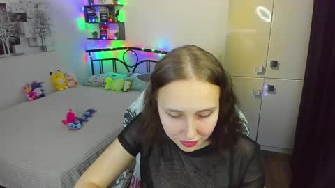 Lina online show from 04/20/26, 09:38