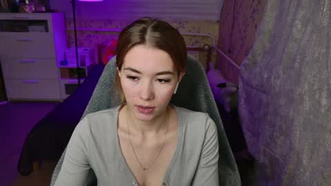 Luna online show from 04/09/26, 06:24