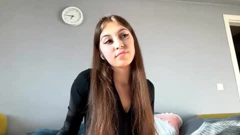 Elin online show from 09/15/25, 01:22