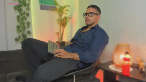 Snapshot of lincom_amith chatting on 02/23/25, 04:28 lincom amith online show from 02/23/25, 04:28