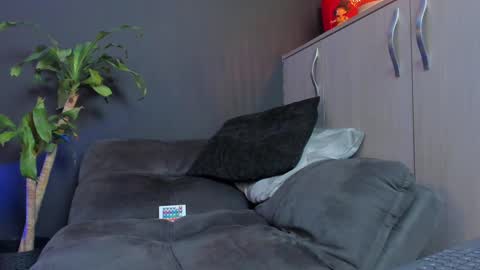 Snapshot of lincom_amith chatting on 09/24/25, 11:52 lincom amith online show from 09/24/25, 11:52