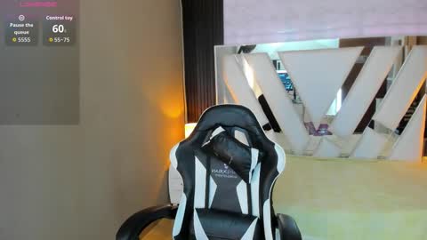  Linda  online show from 03/28/26, 06:29