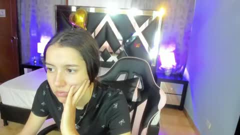  Linda  online show from 07/12/26, 02:19