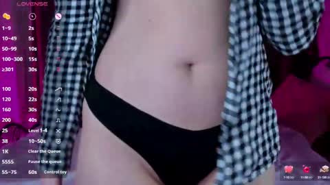 Snapshot of linda__bryant chatting on 12/07/24, 01:03 Linda GMT2 Mon Tu Fri Sa Su 0300am-1000 am online show from 12/07/24, 01:03