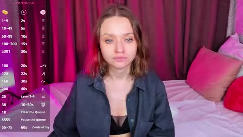 Snapshot of linda__bryant chatting on 01/15/25, 04:04 Linda GMT2 Mon Tu Fri Sa Su 0300am-1000 am online show from 01/15/25, 04:04