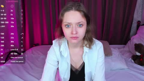 Snapshot of linda__bryant chatting on 02/16/25, 11:37 Linda GMT2 Mon Tu Fri Sa Su 0300am-1000 am online show from 02/16/25, 11:37