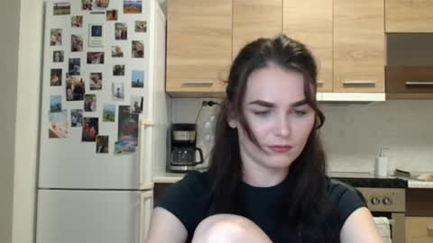 Linda online show from 12/13/25, 08:36