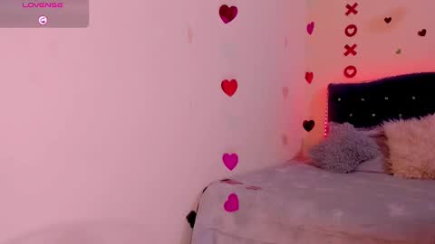 Alana online show from 02/15/25, 09:48