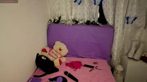 Linda online show from 02/17/26, 05:59