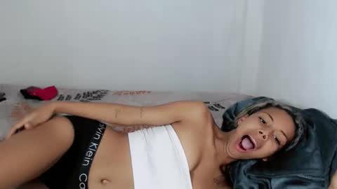 linda brown  online show from 03/27/26, 01:44