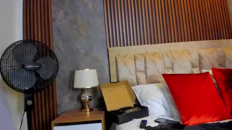 linda cabal online show from 10/27/25, 09:08