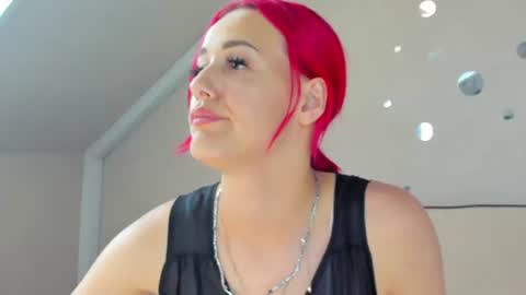 Linda online show from 07/14/26, 10:21