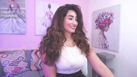 Maria Paula online show from 10/24/25, 12:34