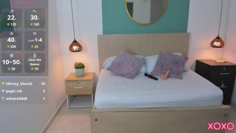 L I N D A online show from 02/14/25, 10:25