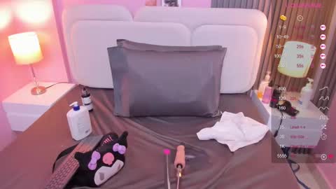 linda_sofi__ online show from 02/18/25, 10:58