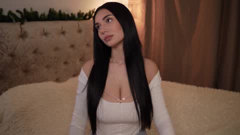 Snapshot of linda_warners chatting on 02/07/25, 04:46 Call me Linda online show from 02/07/25, 04:46