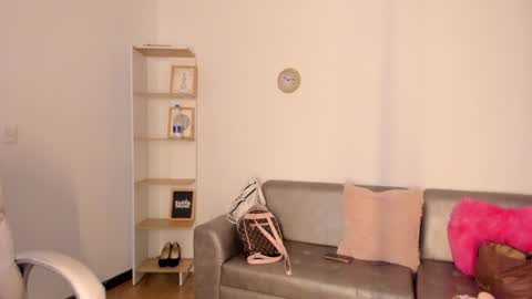 linda miller online show from 01/19/25, 03:18