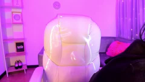 linda miller online show from 01/20/25, 04:32