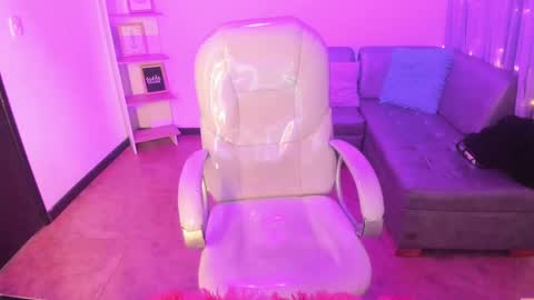 linda miller online show from 03/09/25, 04:27