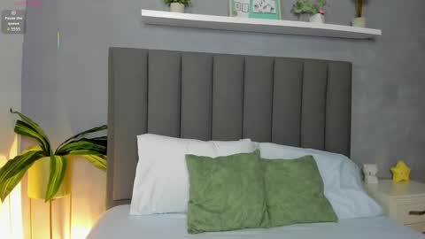 L I N D A online show from 11/27/25, 02:35