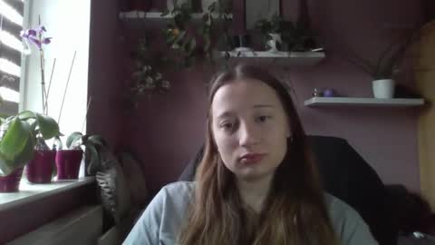 LindaAmore online show from 09/16/25, 06:14