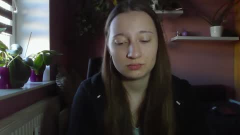 LindaAmore online show from 09/25/25, 06:28