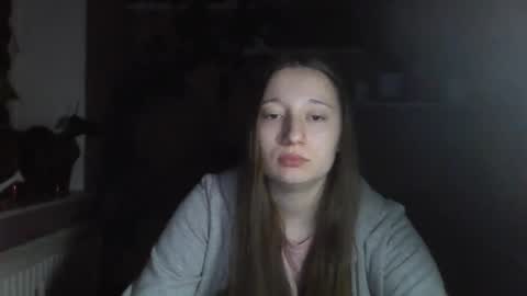 LindaAmore online show from 10/26/25, 09:21