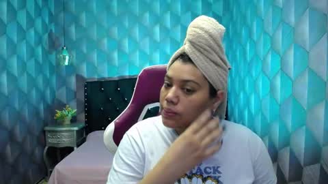    online show from 01/09/25, 03:04