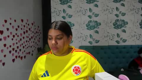    online show from 01/25/25, 10:18