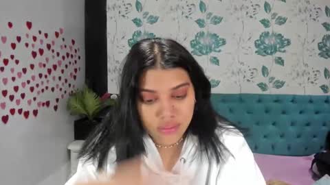    online show from 02/21/25, 11:44