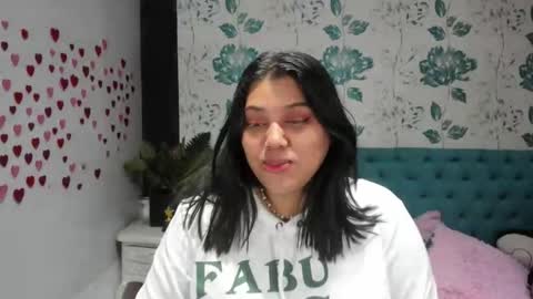    online show from 03/06/25, 06:16