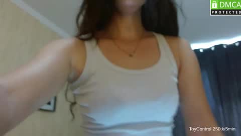 LindaErnestine online show from 06/07/26, 07:45