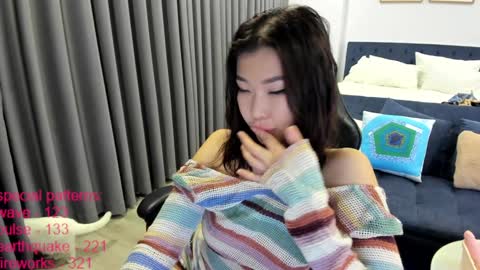 Snapshot of lindamei chatting on 10/27/25, 06:01 lindamei online show from 10/27/25, 06:01