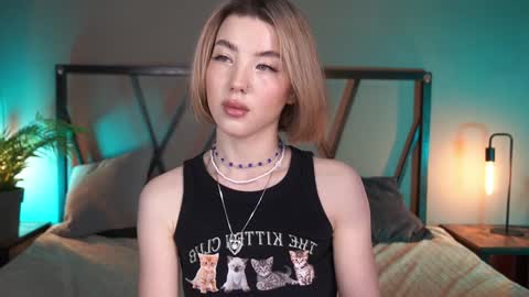 Snapshot of lindathacker chatting on 01/29/25, 08:18 your Linda is back online show from 01/29/25, 08:18