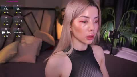 your Linda is back online show from 04/02/26, 04:21