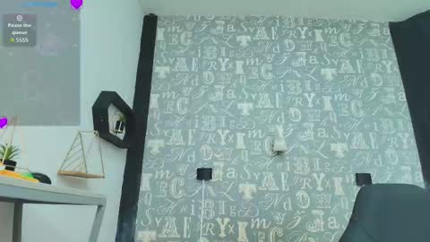  Lindsey  online show from 12/05/25, 12:14