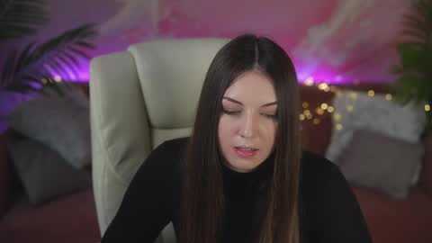 Lindsy online show from 04/06/26, 07:04