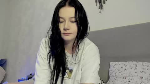 Snapshot of line_green chatting on 01/15/26, 07:57 Lina online show from 01/15/26, 07:57