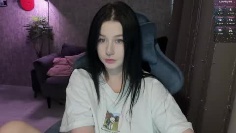 Snapshot of line_green chatting on 02/18/26, 08:54 Lina online show from 02/18/26, 08:54