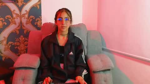 ling ling24 online show from 01/07/25, 03:24