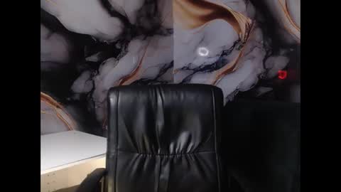 ling ling24 online show from 02/21/25, 06:07